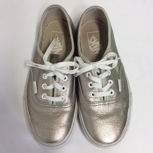 Vans Shoes Sneakers Silver Size Womens 6.5 mens 5